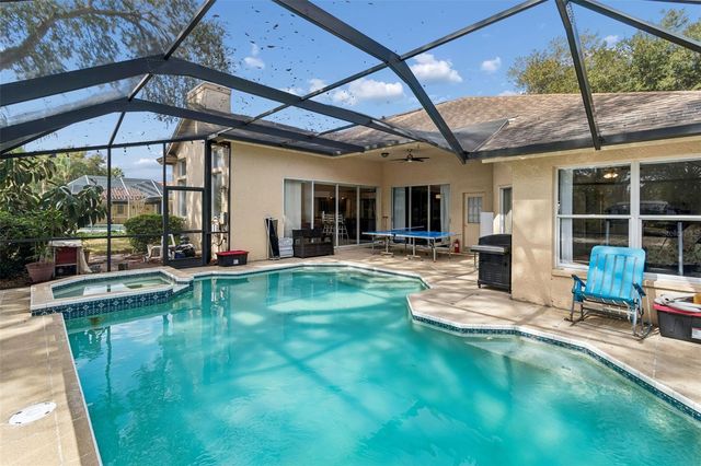 16711 LONGLEAT DRIVE, Lutz, FL 33549