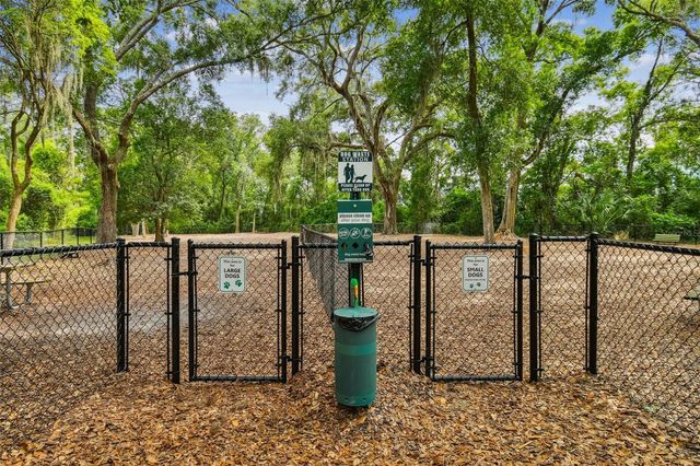 16711 LONGLEAT DRIVE, Lutz, FL 33549