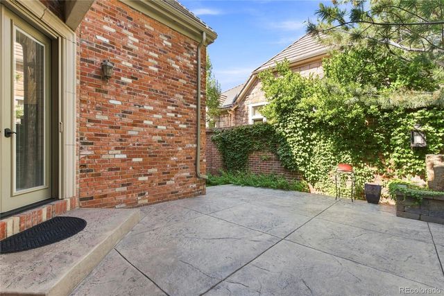 8653 E Iliff Drive, Denver, CO 80231