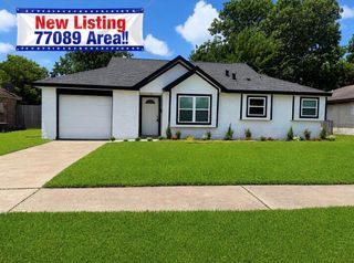 11938 Flushing Meadows Drive, Houston, TX 77089