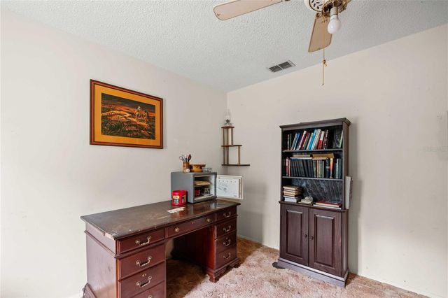14702 CR 719, Webster, FL 33597