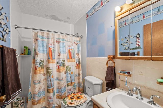 14702 CR 719, Webster, FL 33597