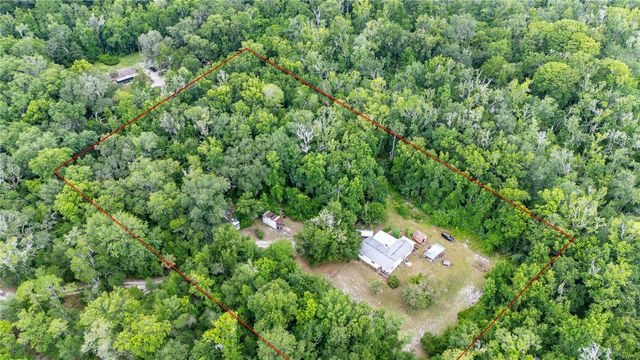 14702 CR 719, Webster, FL 33597