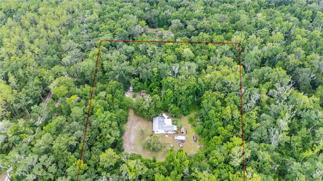 14702 CR 719, Webster, FL 33597