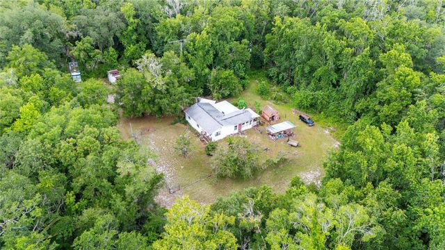 14702 CR 719, Webster, FL 33597