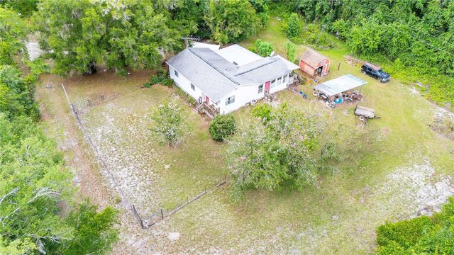 14702 CR 719, Webster, FL 33597