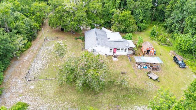 14702 CR 719, Webster, FL 33597
