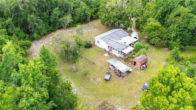14702 CR 719, Webster, FL 33597