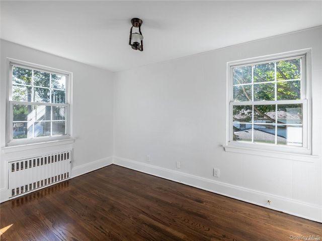 109 Chase Road, Manhasset, NY 11030