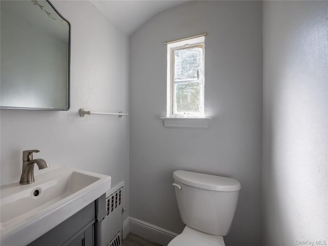 109 Chase Road, Manhasset, NY 11030