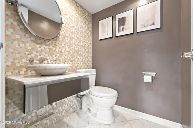 1 Revere Court, Jackson, NJ 08527