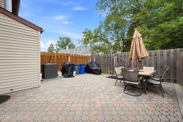 1 Revere Court, Jackson, NJ 08527