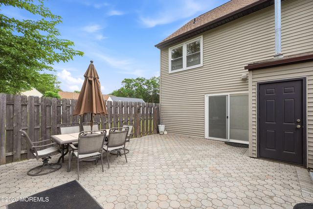 1 Revere Court, Jackson, NJ 08527