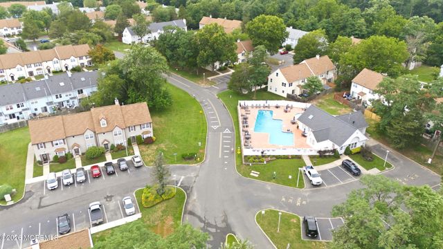 1 Revere Court, Jackson, NJ 08527