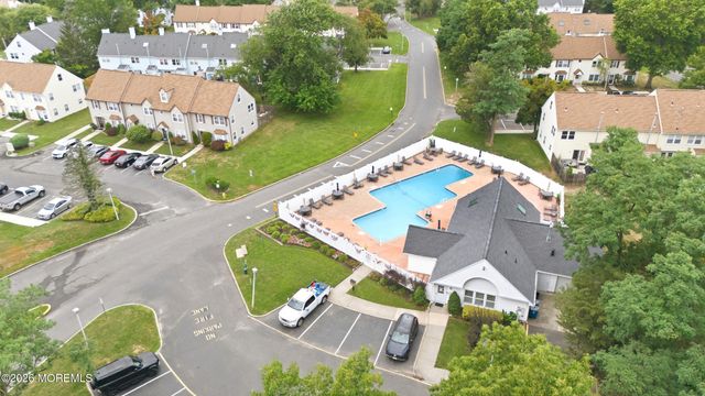 1 Revere Court, Jackson, NJ 08527