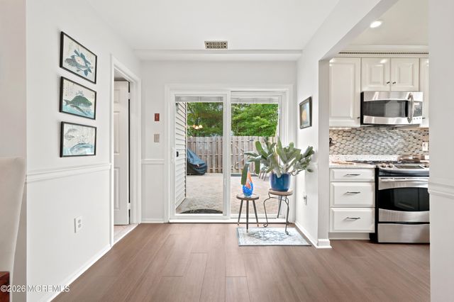 1 Revere Court, Jackson, NJ 08527