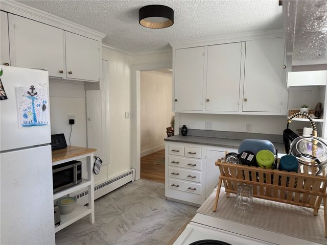 41 Dudley Avenue, Newport, RI 02840