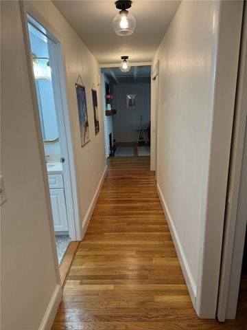 41 Dudley Avenue, Newport, RI 02840