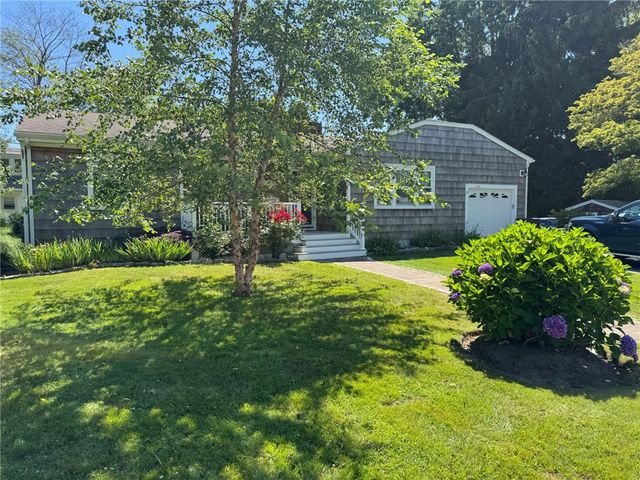 41 Dudley Avenue, Newport, RI 02840