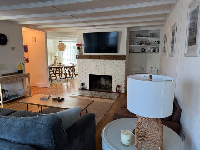 41 Dudley Avenue, Newport, RI 02840