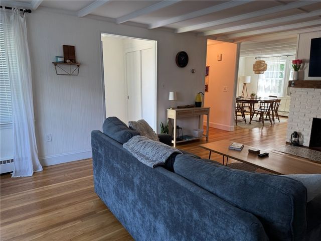 41 Dudley Avenue, Newport, RI 02840