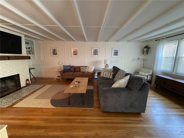 41 Dudley Avenue, Newport, RI 02840