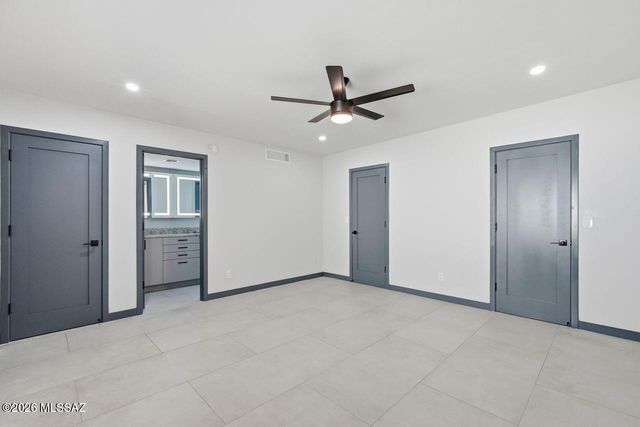 4711 E Silver Place, Tucson, AZ 85712