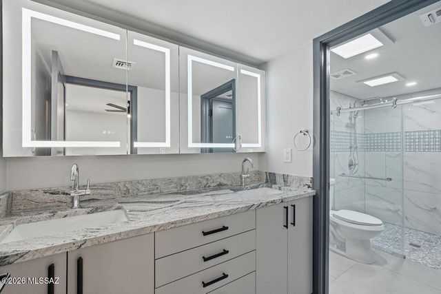 4711 E Silver Place, Tucson, AZ 85712