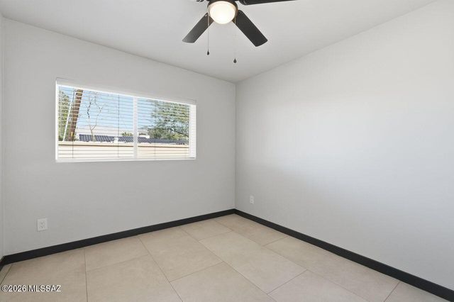 4711 E Silver Place, Tucson, AZ 85712