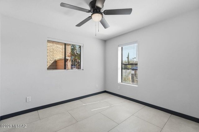 4711 E Silver Place, Tucson, AZ 85712