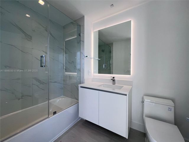 700 NE 24th St 5107, Miami, FL 33137