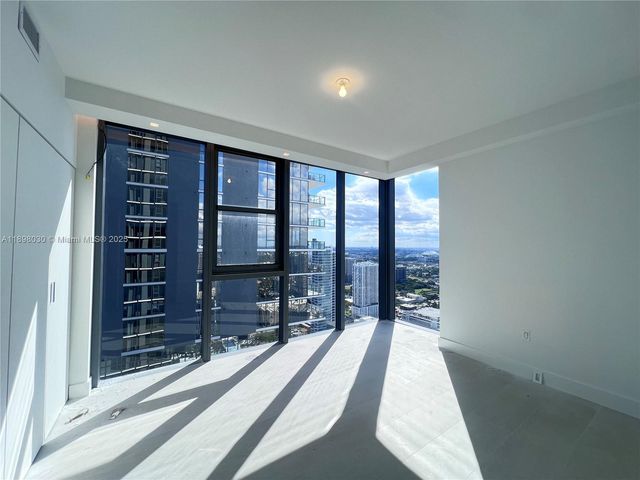 700 NE 24th St 5107, Miami, FL 33137