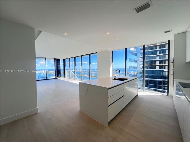 700 NE 24th St 5107, Miami, FL 33137