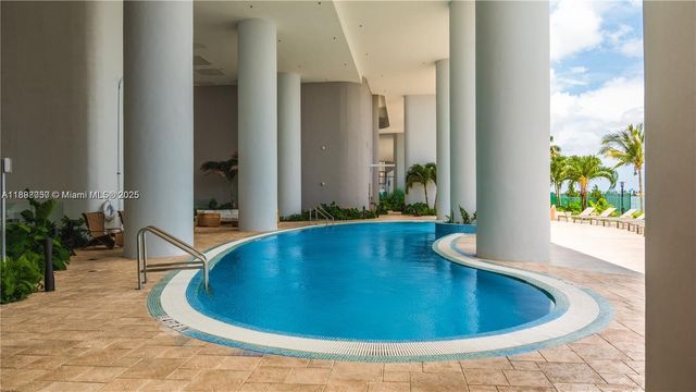 700 NE 24th St 5107, Miami, FL 33137