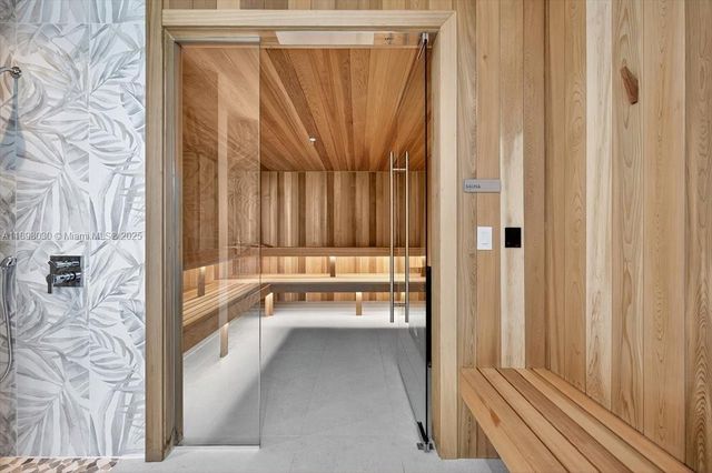 700 NE 24th St 5107, Miami, FL 33137