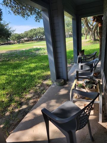 209 Forest Hills 111, Rockport, TX 78382
