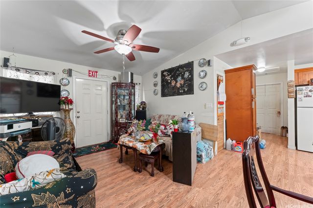 94-309 Waikele Road 1, Waipahu, HI 96797