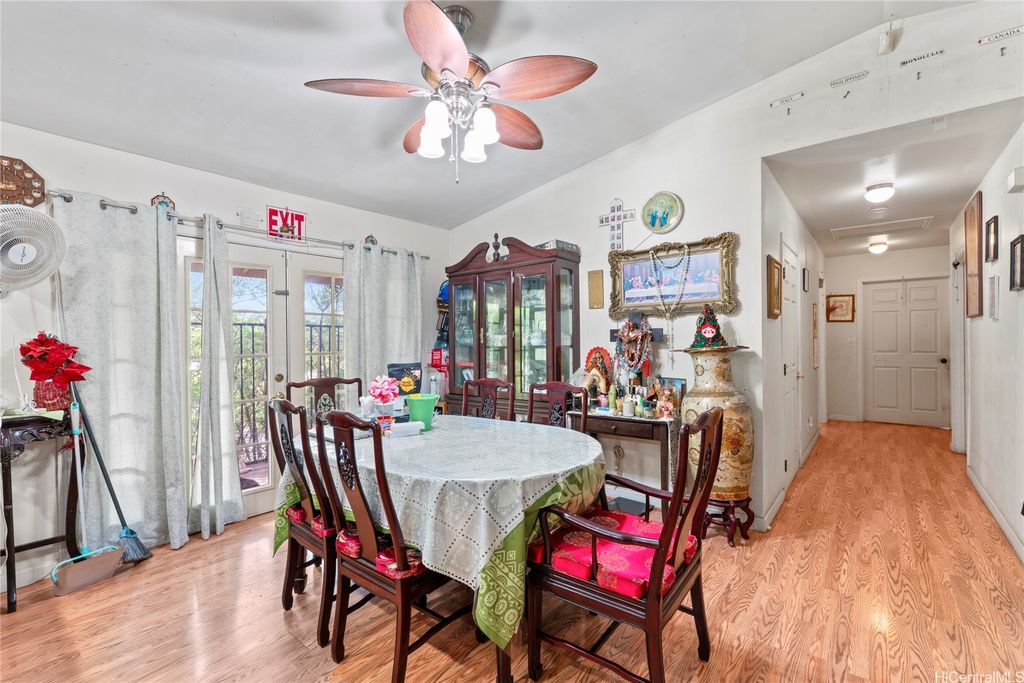 94-309 Waikele Road 1, Waipahu, HI 96797