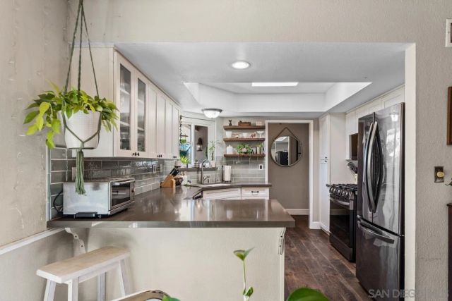 14118 Ipava Dr, Poway, CA 92064