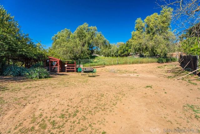 14118 Ipava Dr, Poway, CA 92064