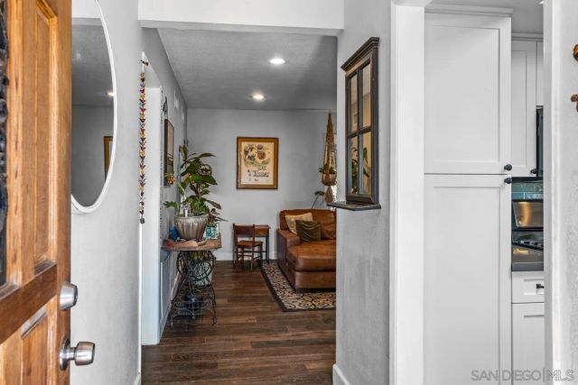 14118 Ipava Dr, Poway, CA 92064