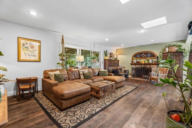 14118 Ipava Dr, Poway, CA 92064