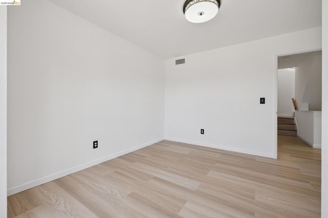 1021 Santa Ines Ct, Oakland, CA 94601