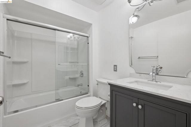1021 Santa Ines Ct, Oakland, CA 94601