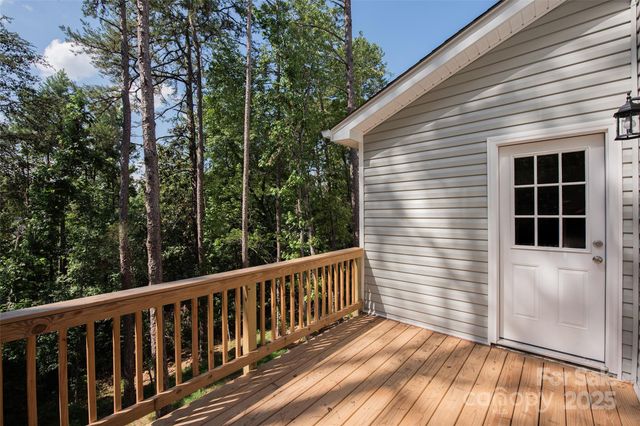 2206 Hillcrest Avenue, Albemarle, NC 28001