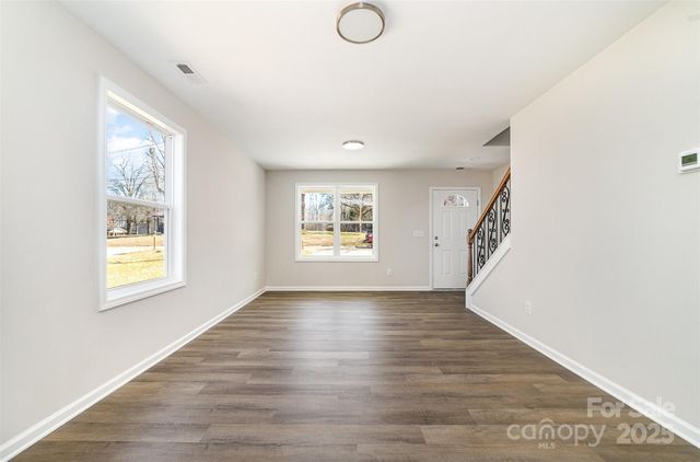2206 Hillcrest Avenue, Albemarle, NC 28001