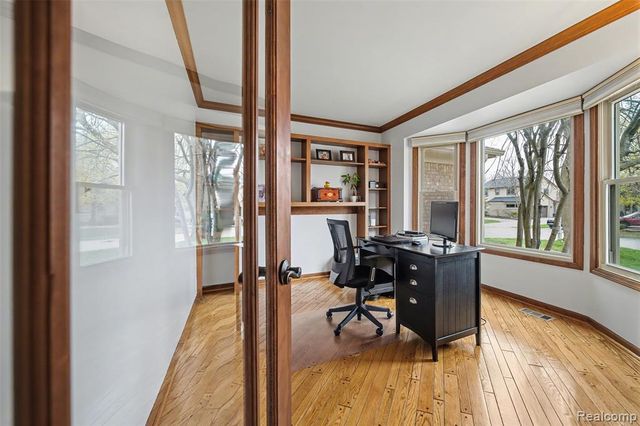 37764 Stableview Drive, Farmington, MI 48335