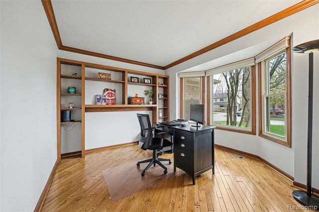 37764 Stableview Drive, Farmington, MI 48335