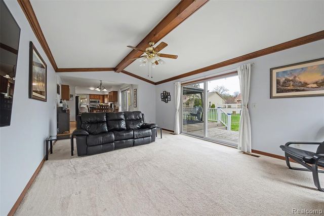 37764 Stableview Drive, Farmington, MI 48335