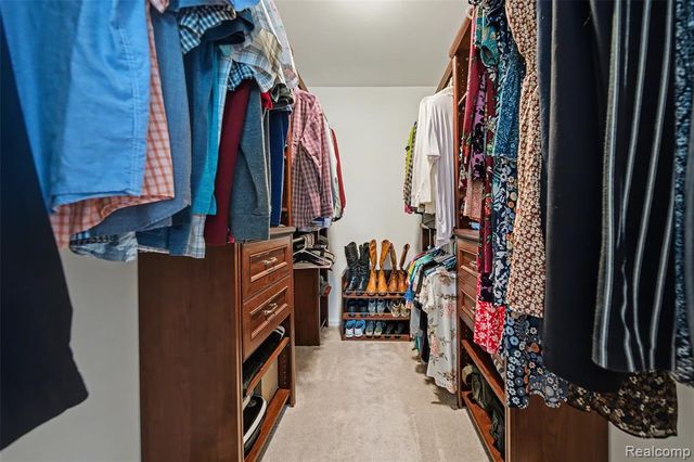 37764 Stableview Drive, Farmington, MI 48335